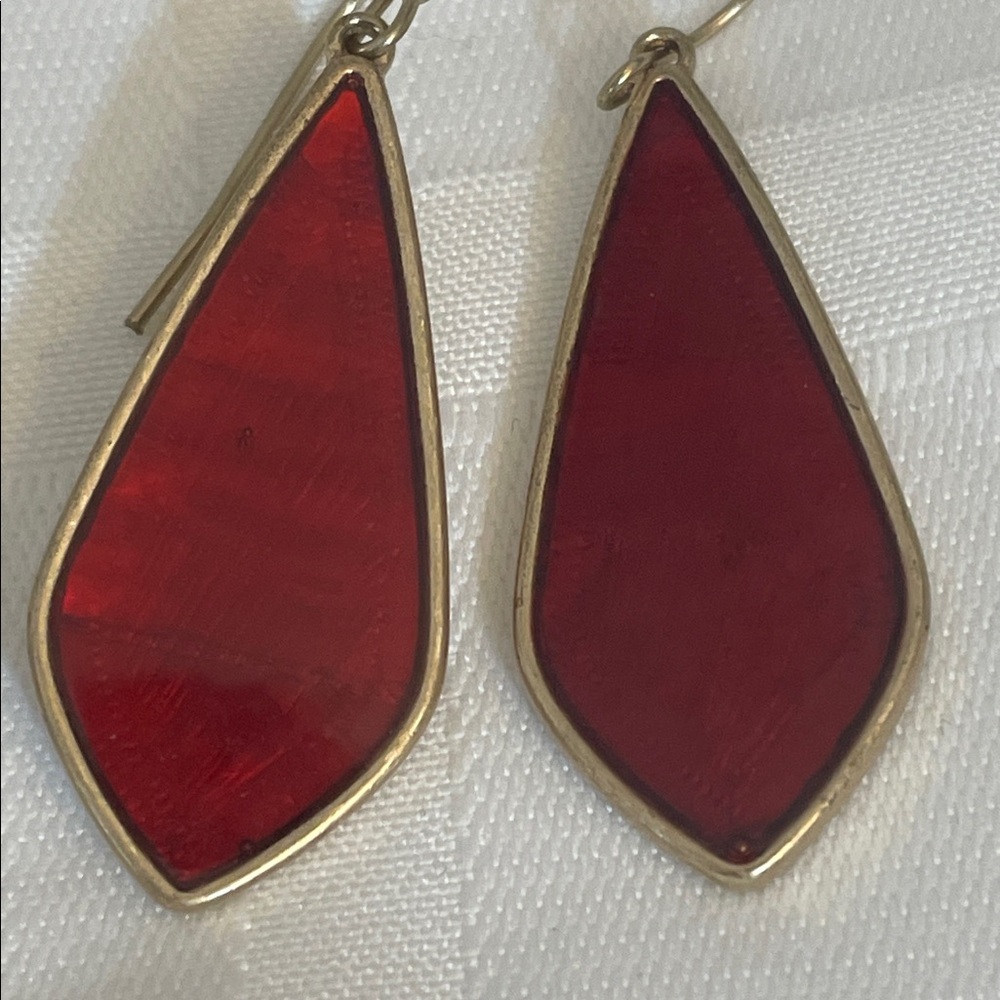 Elegant Red Teardrop Earrings